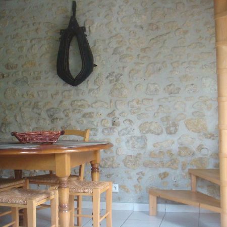 Chambres D'Hotes Le Clos De La Touche Cheille Luaran gambar
