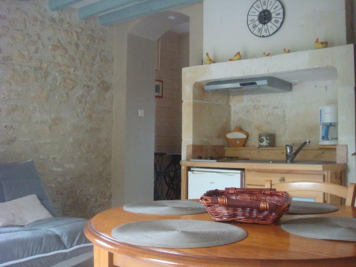 Chambres D'Hotes Le Clos De La Touche Cheille Luaran gambar
