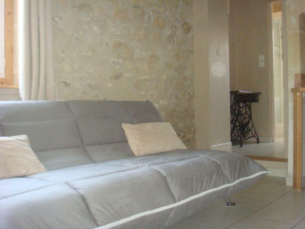Chambres D'Hotes Le Clos De La Touche Cheille Luaran gambar