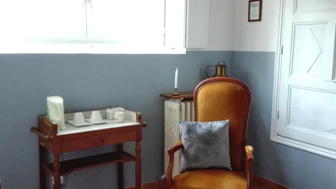 Chambres D'Hotes Le Clos De La Touche Cheille Luaran gambar