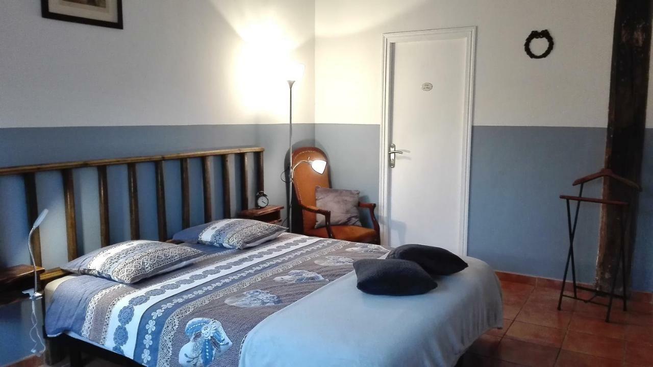 Chambres D'Hotes Le Clos De La Touche Cheille Luaran gambar